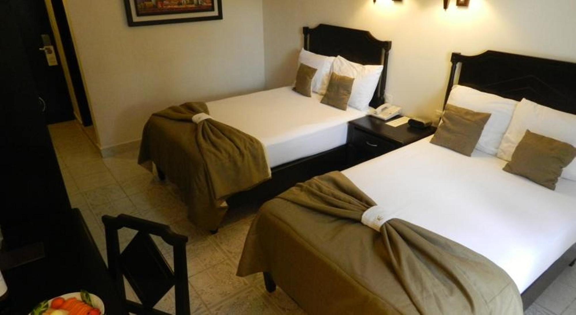 Hotel Victoria Mérida Εξωτερικό φωτογραφία A room at the hotel