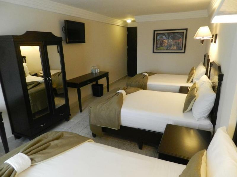 Hotel Victoria Mérida Εξωτερικό φωτογραφία A room at the hotel