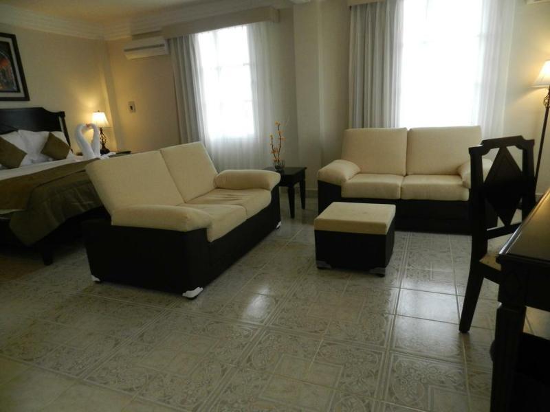 Hotel Victoria Mérida Εξωτερικό φωτογραφία Suite